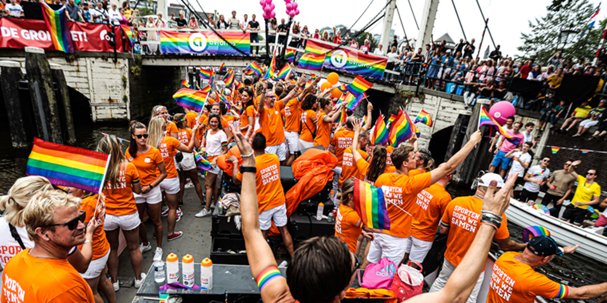 sportboot-canal-parade-2-760